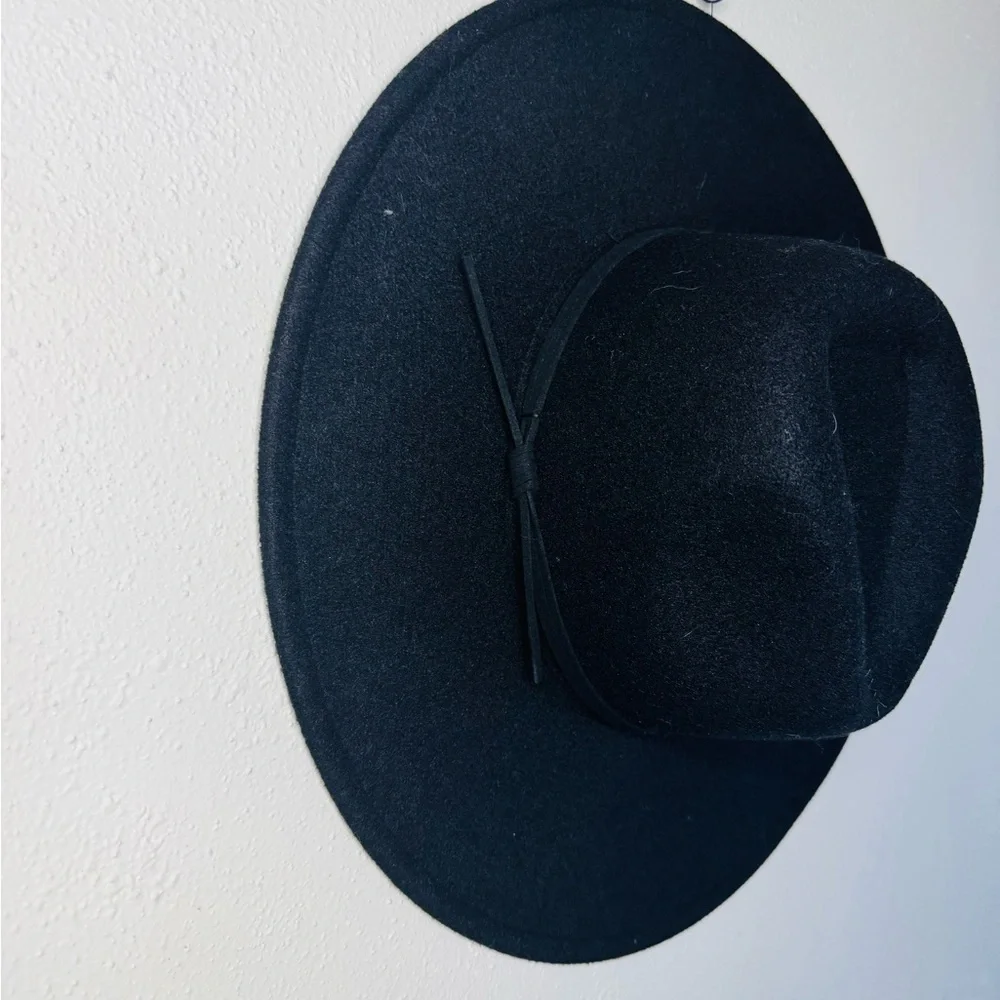 Sonoma Black Wide-Brim Hat